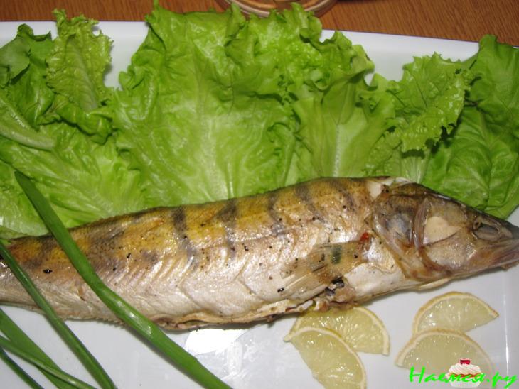 Судак запечённый с сыром и грибами