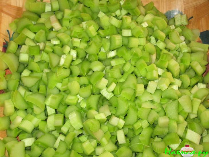 Песочный пирог с ревнем