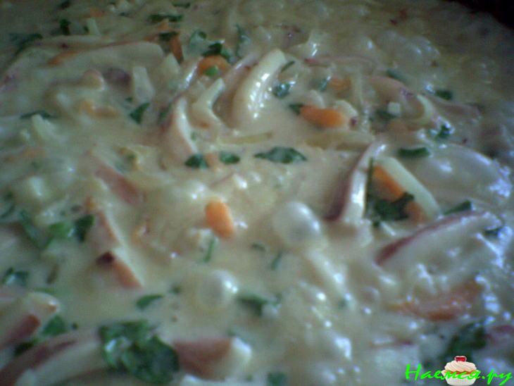 Кальмарчики с жёлтым рисом