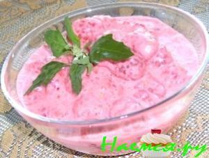 Малина в сметане