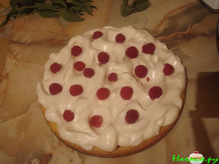 Тортик 'Мятный вечер в малиновых облаках' Тортик 'Мятный вечер в малиновых облаках'