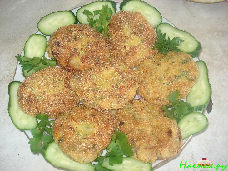 Котлеты из форели с овощами