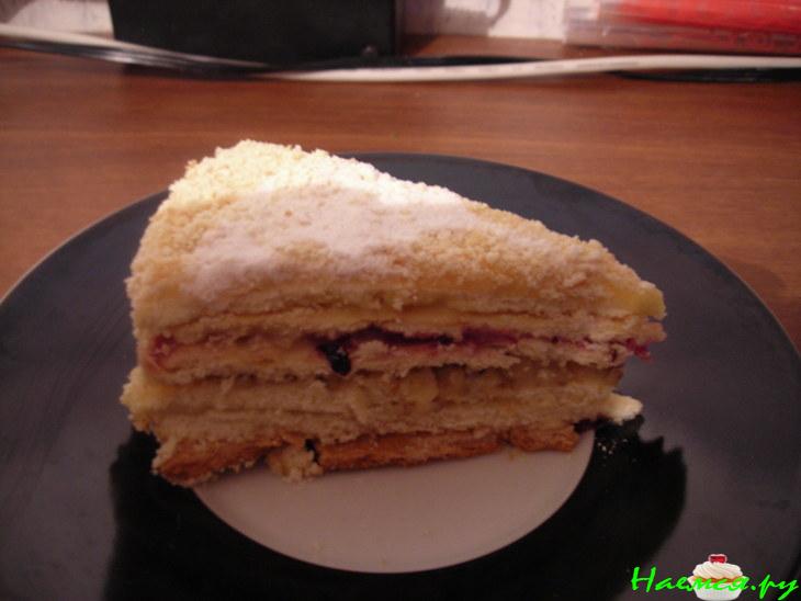 Торт «Медовый» (с ягодно-ореховой прослойкой) Торт «Медовый» (с ягодно-ореховой прослойкой)