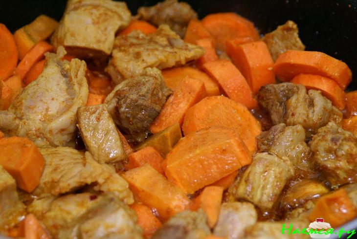 Узбекский плов с барбарисом и тмином