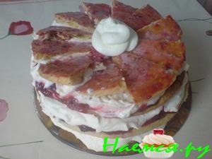 Вишнёвый торт из слоеного теста