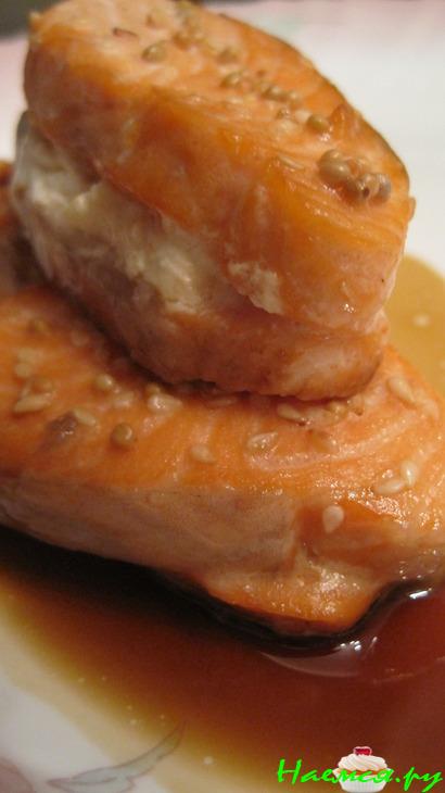 Лосось запеченный с сыром "Филадельфия"