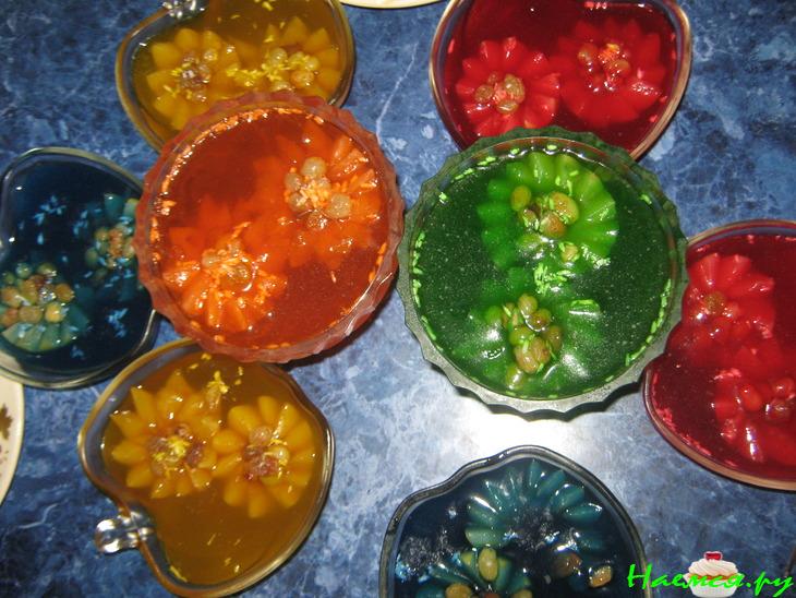 Яблоки в желе