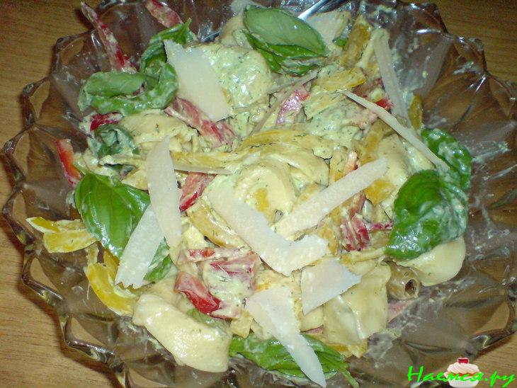 Салат из Равиоли с песто