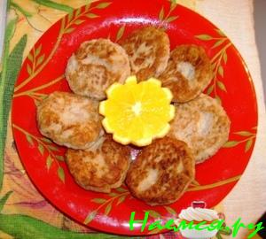 Рыбные котлетки из сайры и риса