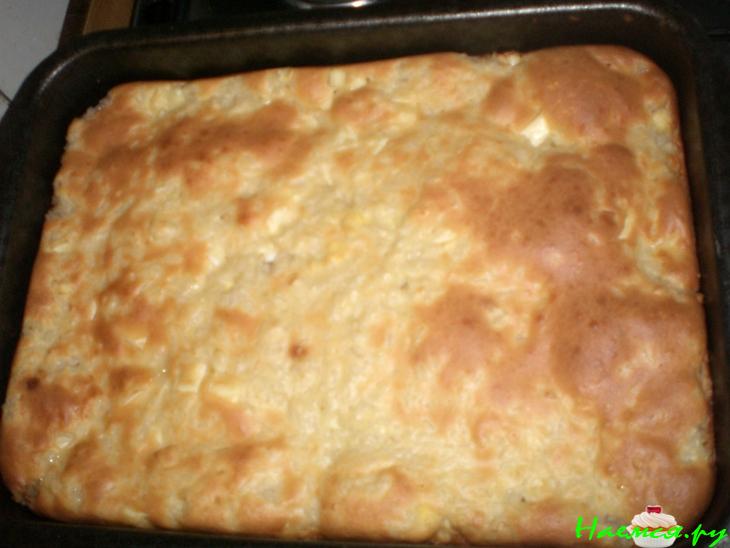 Пирог "Гость на пороге" с рисом и яйцами