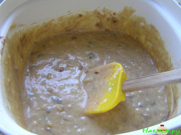 Яблочный пирог с кедровыми орешками