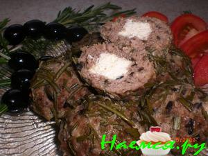 Мясные тефтели с маслинами, фетой и рoзмарином