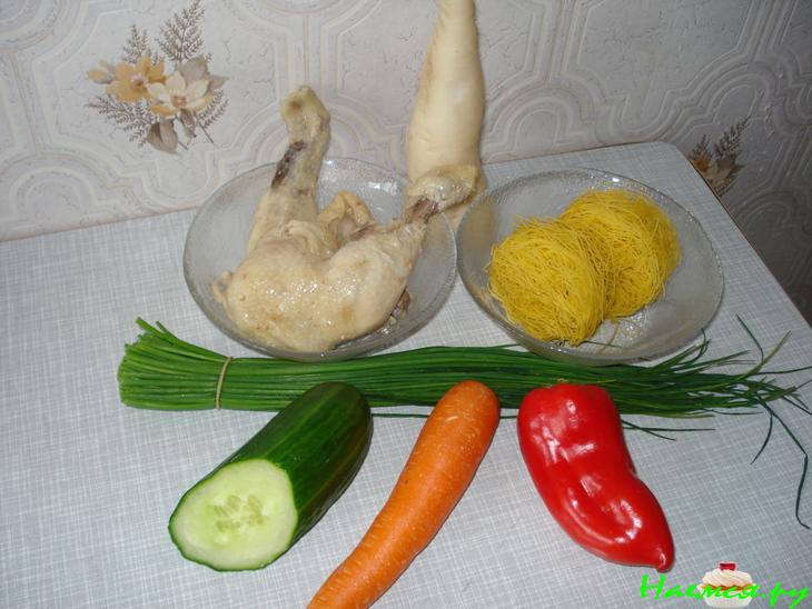 Суп лапша с овощами