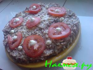 Мясной пирог с рисом и помидоркой Мясной пирог с рисом и помидоркой