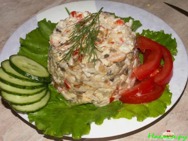 Салат с креветками "Средиземноморский"