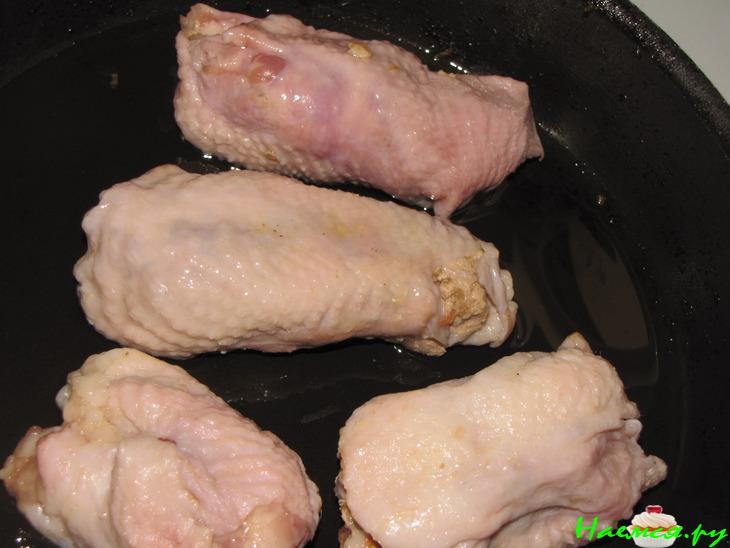 Суп-лапша с фаршированными куриными шейками