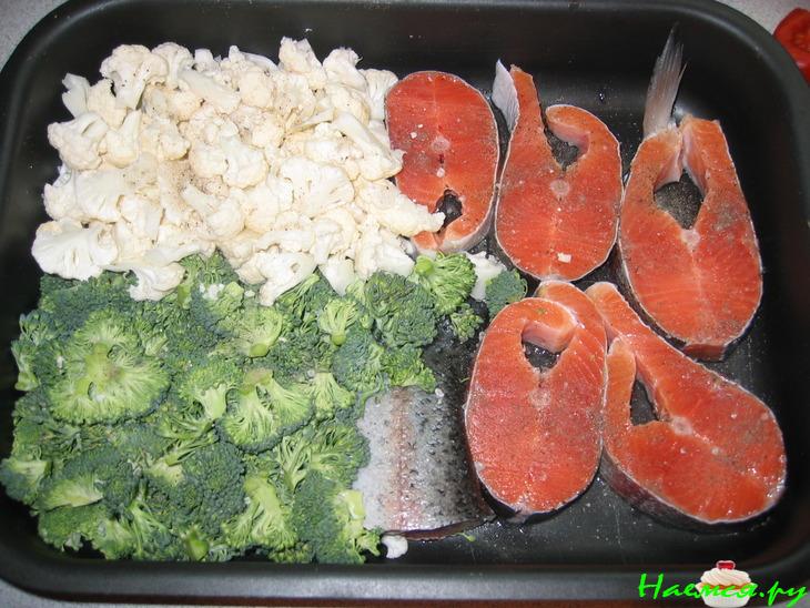 Форелька с овощами