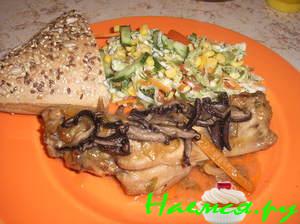 Крылья индюшки с грибами шитаки