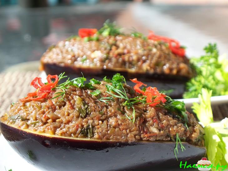 Икра баклажанная в баклажане 