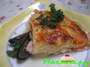 Рыба с картофелем, запеченные под майонезом