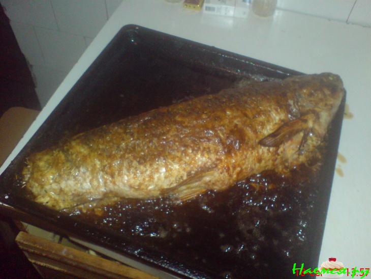 Белый Амур фаршированный овощами