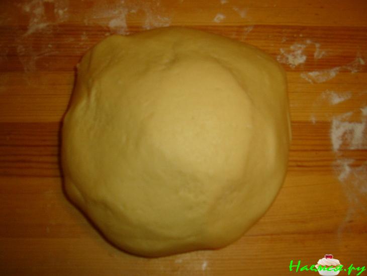 Торт "Медовик" со сметанным кремом