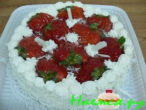 Торт " Клубничный калейдоскоп" Торт " Клубничный калейдоскоп"