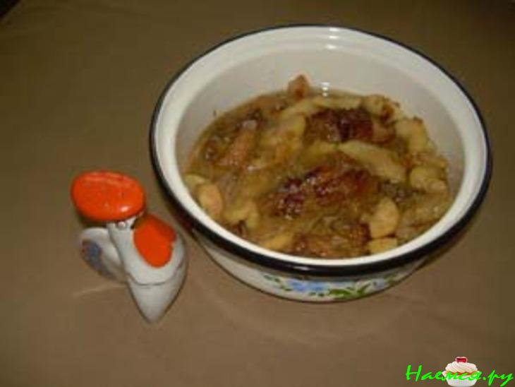 Курица с яблоками, имбирем и гвоздикой