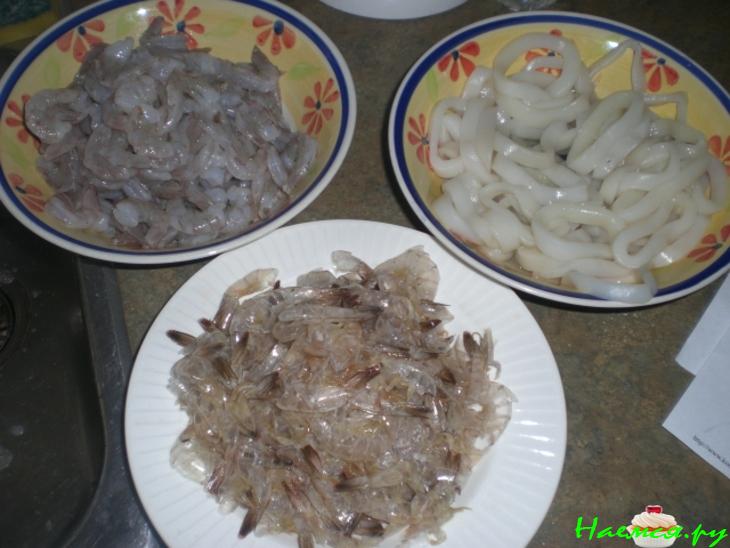 Паелья из морепродуктов Паелья из морепродуктов