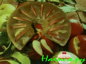 Шарлотка с печеньем