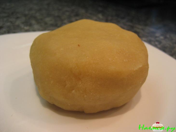 Булочки с фаршированными абрикосами Булочки с фаршированными абрикосами