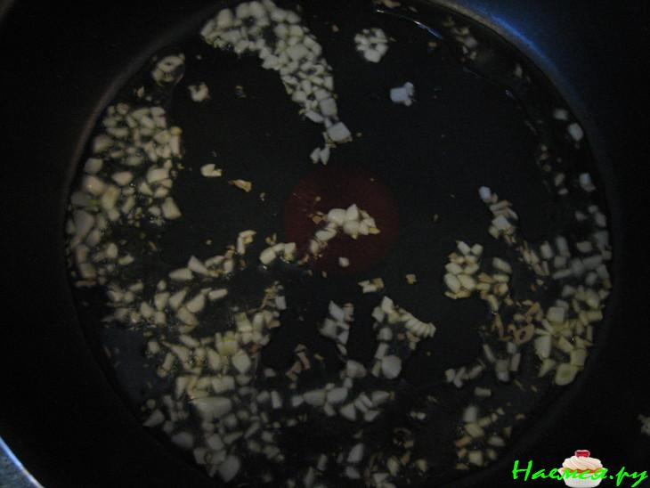 Жульен с вешенками и чесночком Жульен с вешенками и чесночком