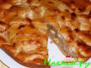 Шарлотка с корицей