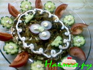 Салат-закуска с курицей и луком