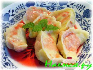 Вареники из заварного теста с садовыми ягодами