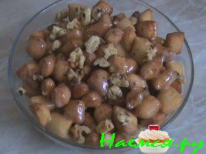 Чак-чак с медом или сгущенкой и грецкими орехами