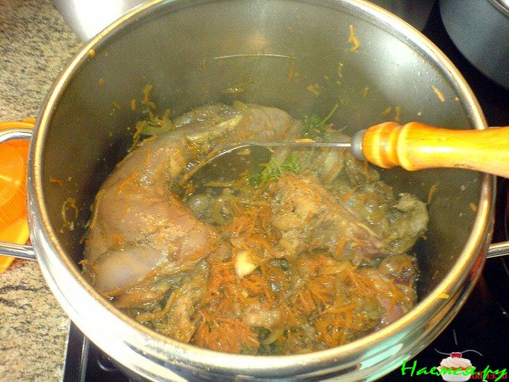 Кролик в скороварке