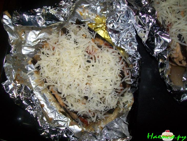 Баклажаны, запеченные с брынзой