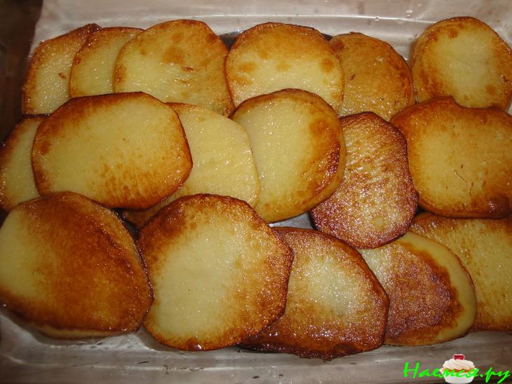 Картофельно-грибная запеканка с кремом бешамель