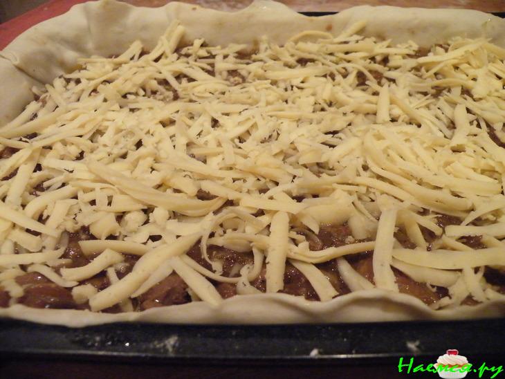 Мясной слоеный пирог Мясной слоеный пирог