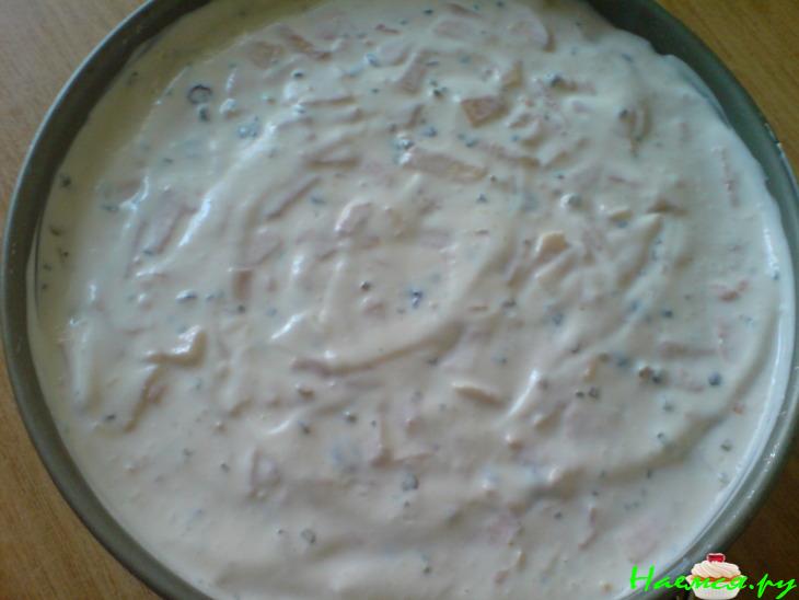 Яблочно-фисташковый торт без выпечки