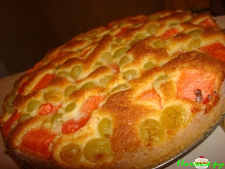 Пирог с виноградом и арбузом Пирог с виноградом и арбузом