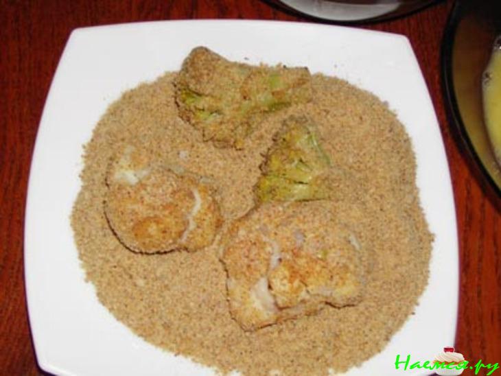 Брокколи, цветная капуста жаренные