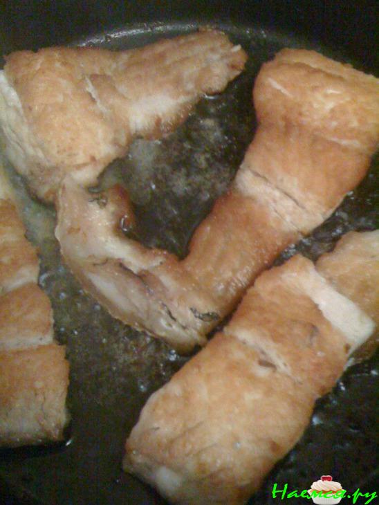 Толстолобик с фасолью под томатным соусом Толстолобик с фасолью под томатным соусом