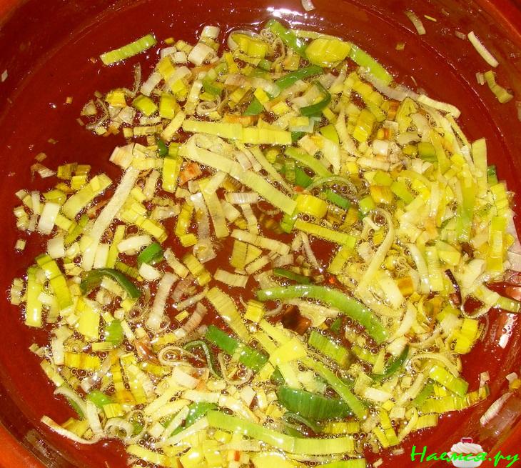 Рис с морскими гребешками и каракатицей