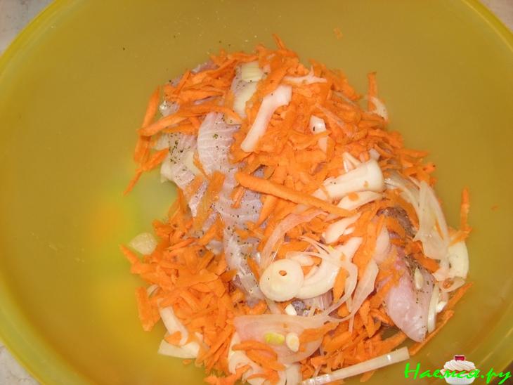 Морская курица с овощами в фольге