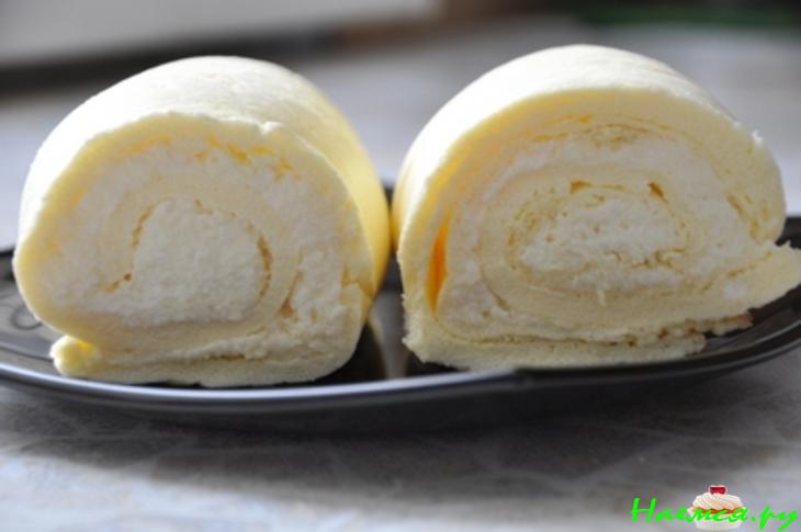 Яичный рулет с сыром