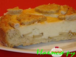 Пирог с творожной начинкой и грушей