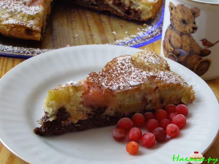 Бисквитная шарлотка Бисквитная шарлотка