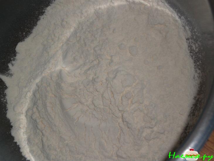 Универсальное, очень быстрое, тесто на пиве, без яиц (пицца, печенье, пирожки) Универсальное, очень быстрое, тесто на пиве, без яиц (пицца, печенье, пирожки)